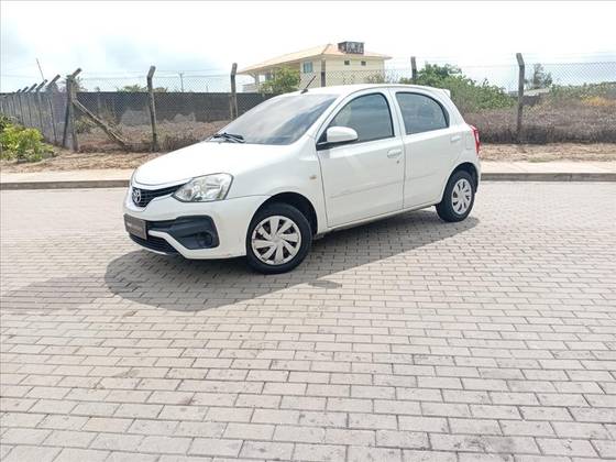 TOYOTA ETIOS 1.3 X 16V FLEX 4P MANUAL